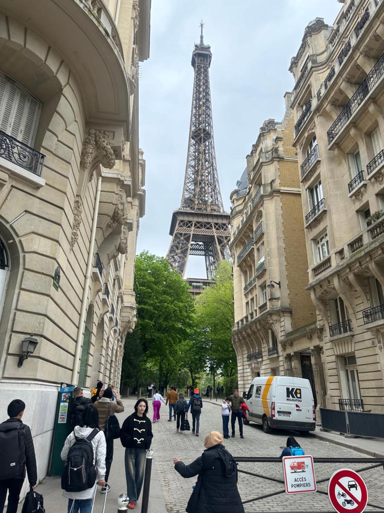Ferienwohnung Eiffel Tower / Tour Eiffel Paris Exterior foto